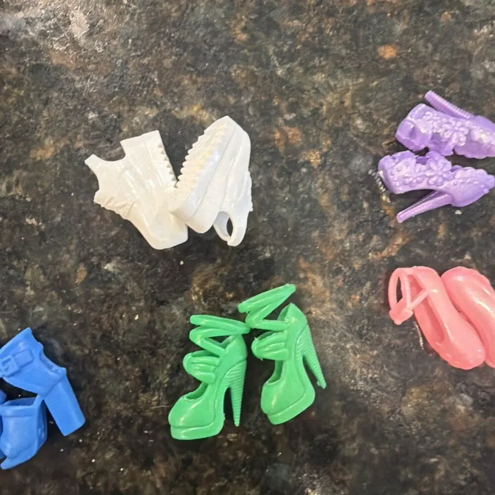 Lot of Barbie Shoes and Other Brands 26 Pairs Mixed Lot